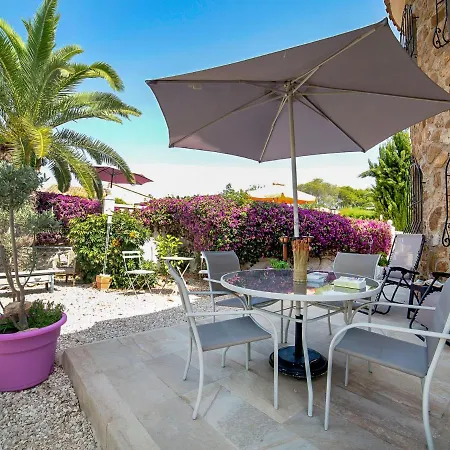 Villa Cathy & Marianne By Interhome